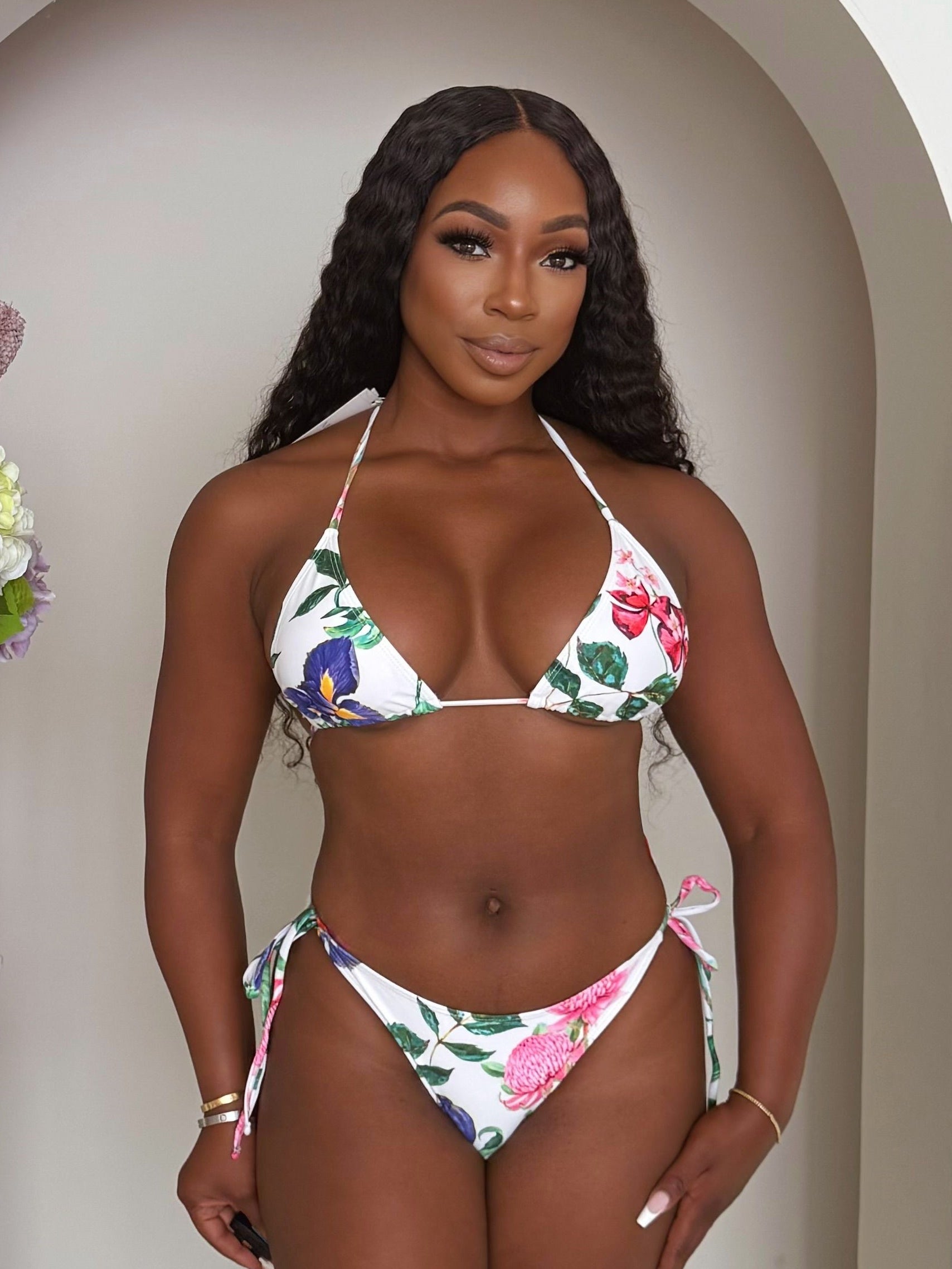 Tropical Petals in Paradise: A Floral Resort Bikini Swimwear Brings Lush Vibes to Every Shoreline