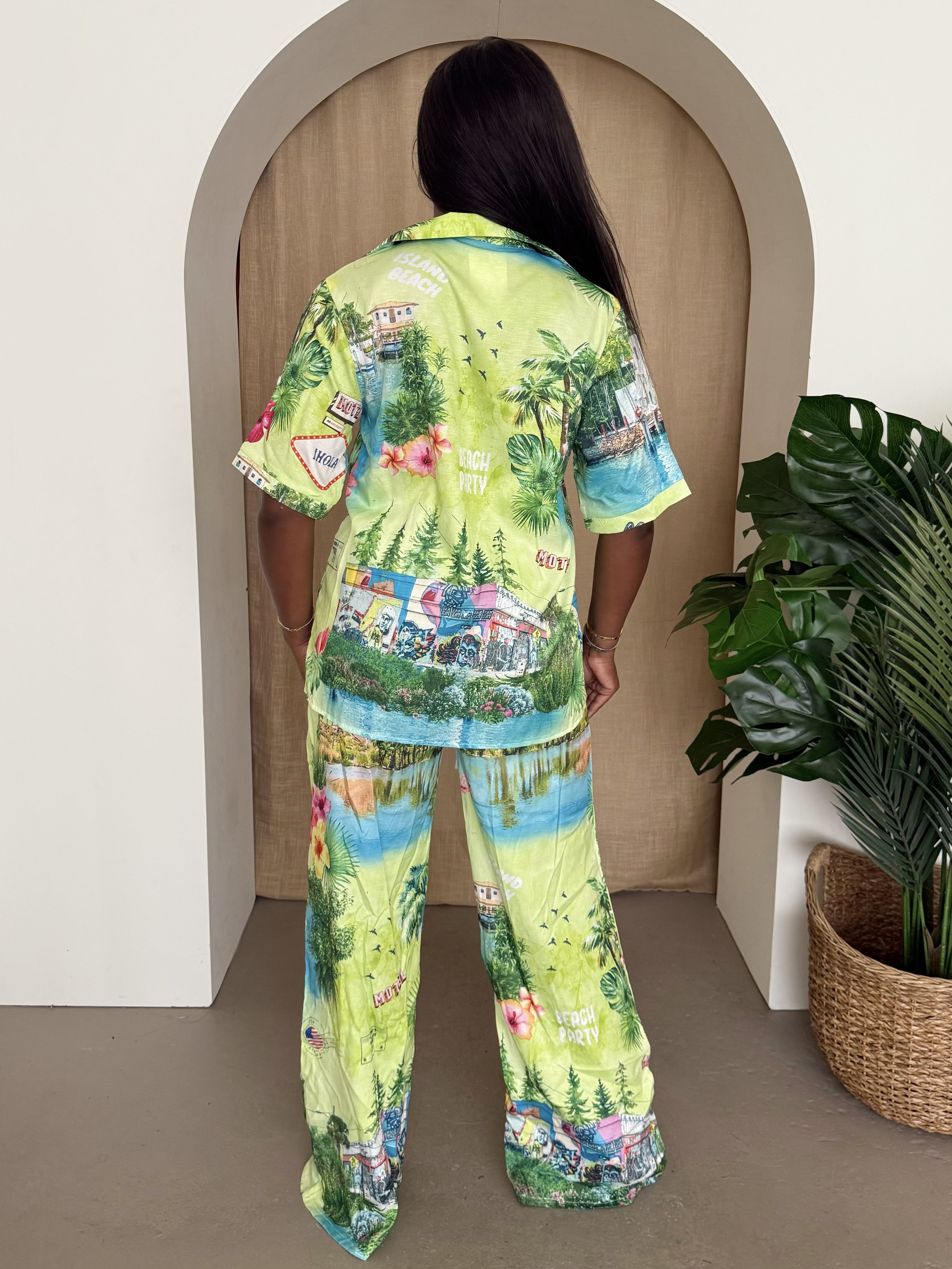 Tropical Escape – Miami Print Resort Co-Ord Set for Effortless Island Glam