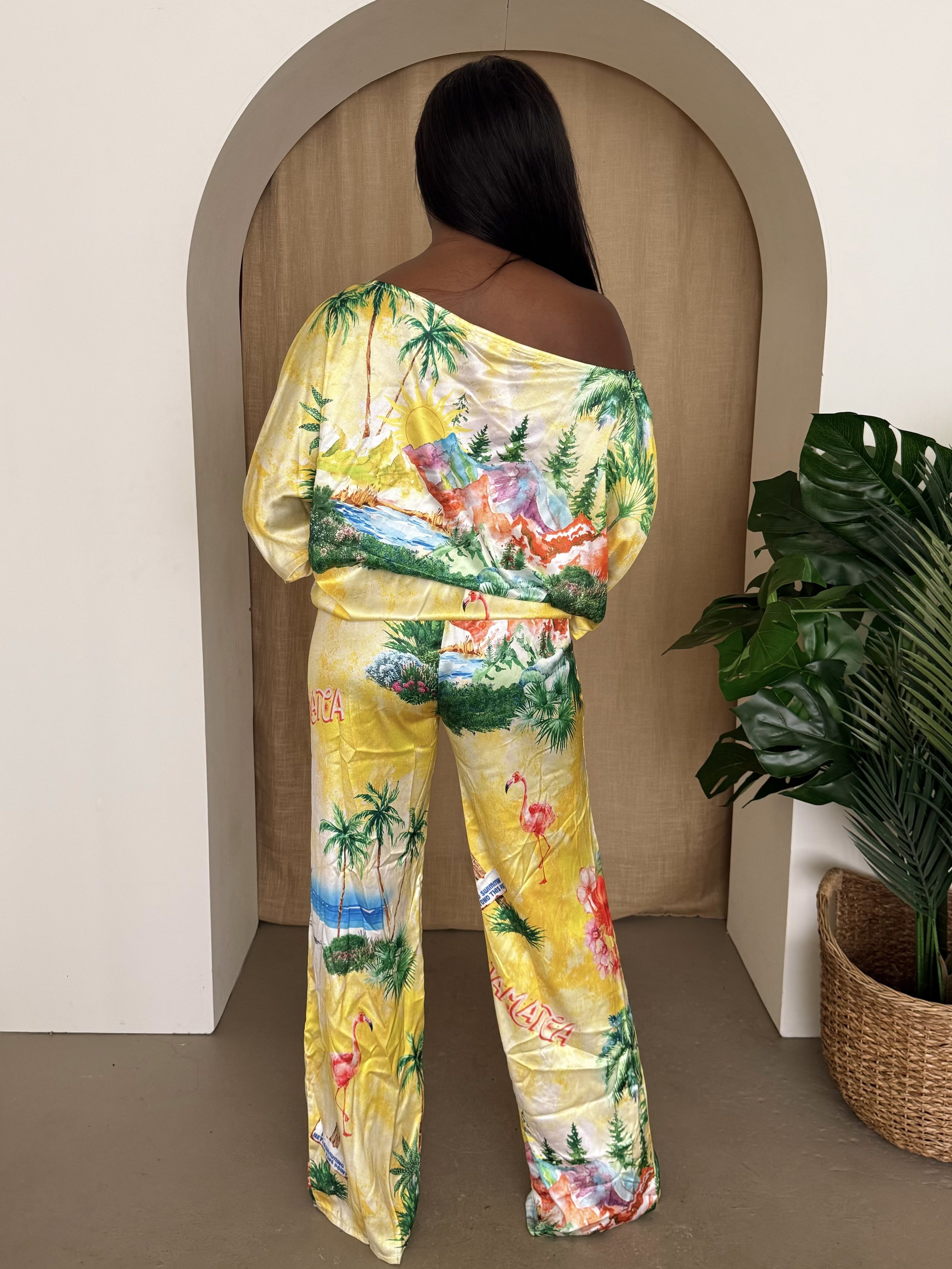 Golden Jamaica Off-Shoulder Resort Set – Tropical Elegance in Every Step